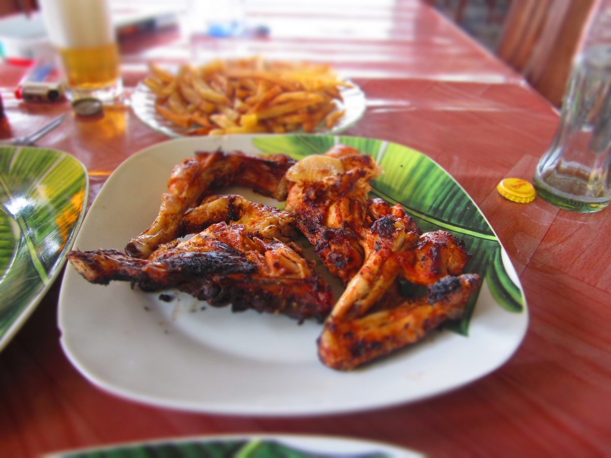 Chicken & Grill Akwa